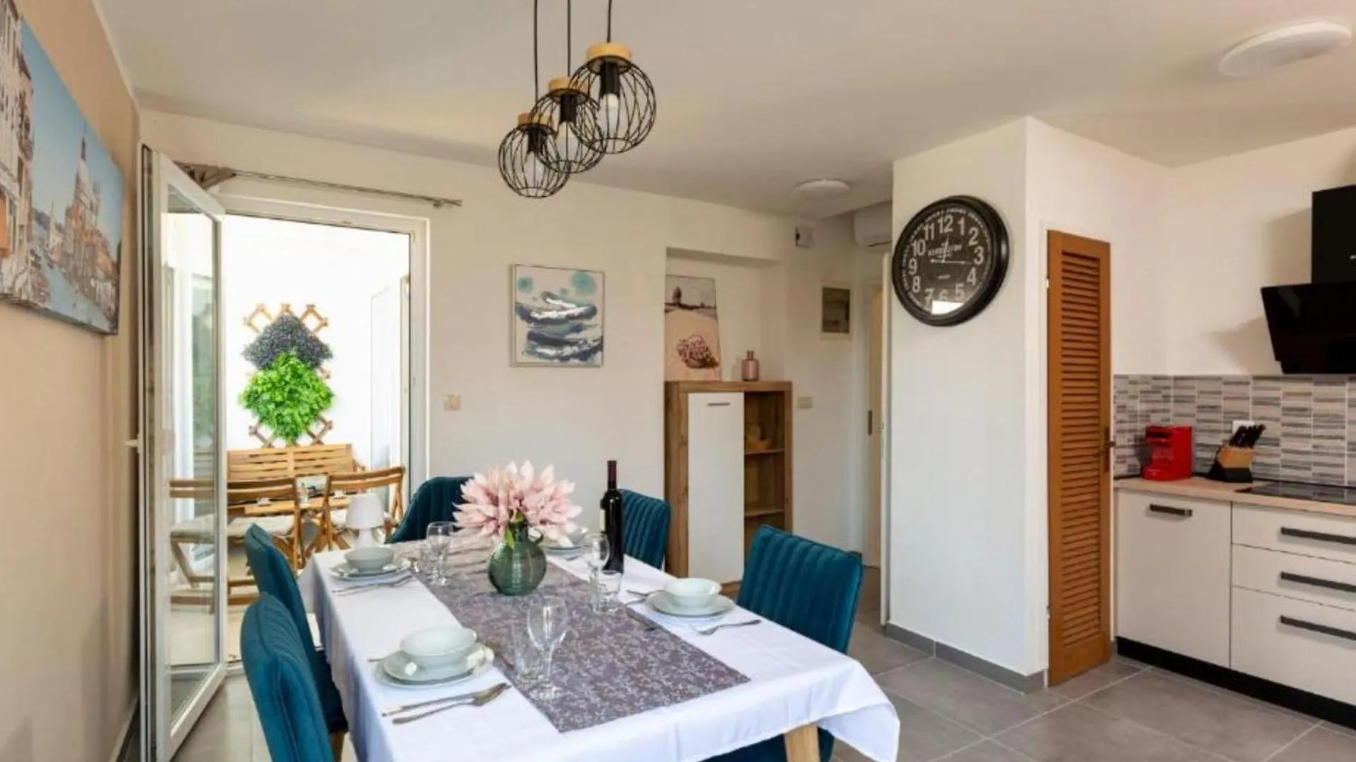 Charming Apartment Sant Elia - Two Bedroom Apartment Bale